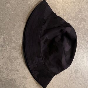 Lululemon Athletica Dark Camouflage Hat